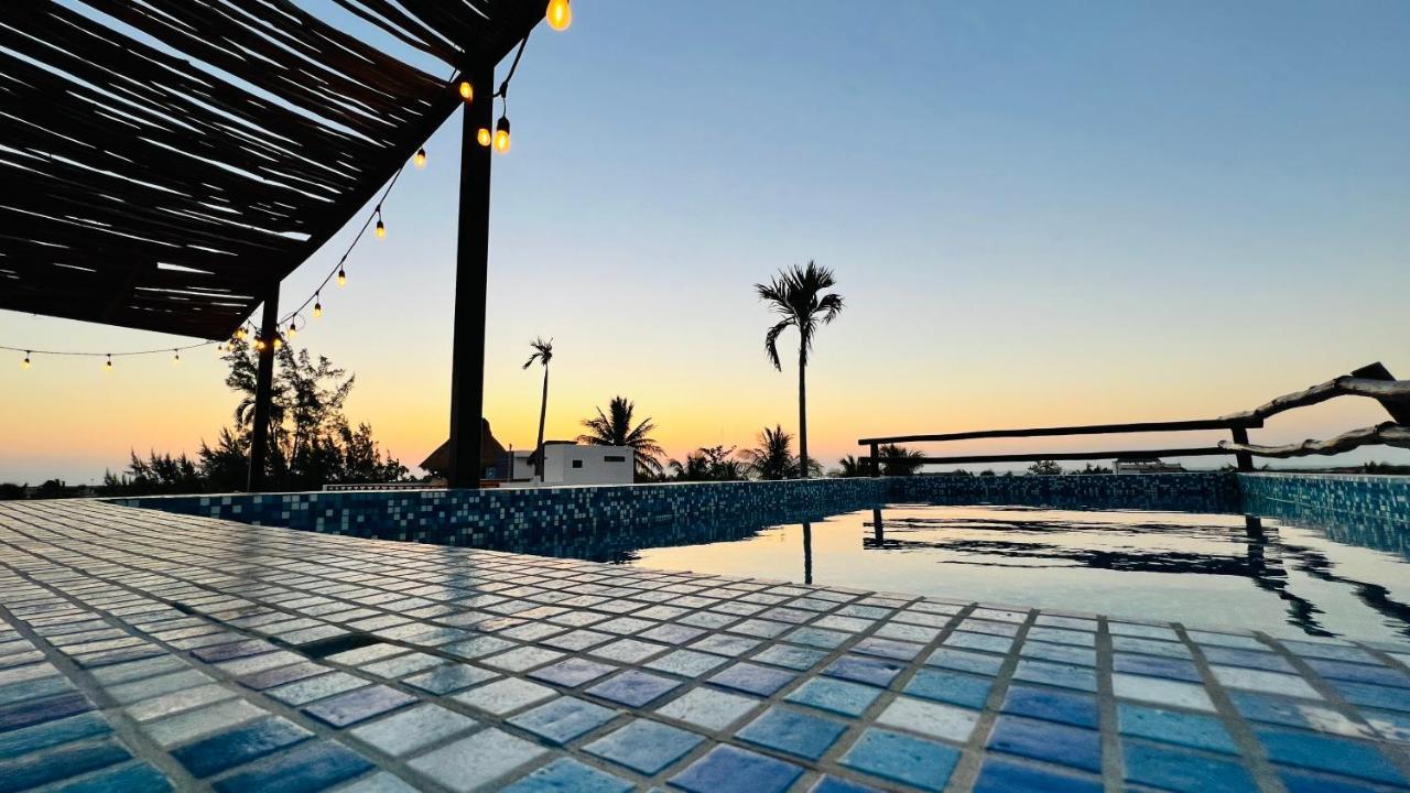 Hotel Mayari Holbox 外观 照片 Sunset at the pool