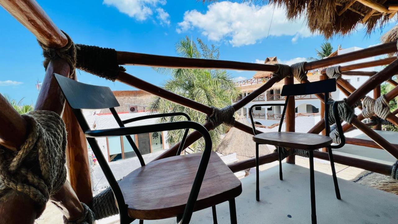Hotel Mayari Holbox 外观 照片 A view from the balcony of a hotel in Tulum, Mexico